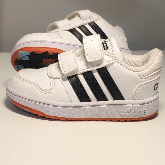 ADIDAS Unisex-Toddler Hoops Mid 2.0 Basketball Shoe Size 6K - Picture 1 of 11